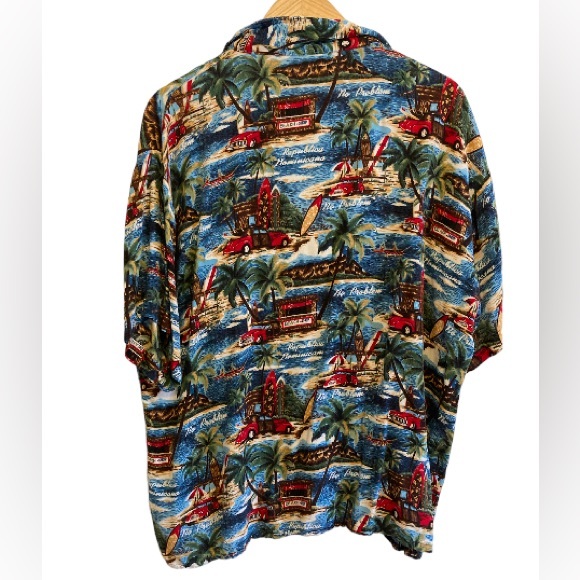 VTG Arena Hawaiian Button Up - Picture 2 of 8